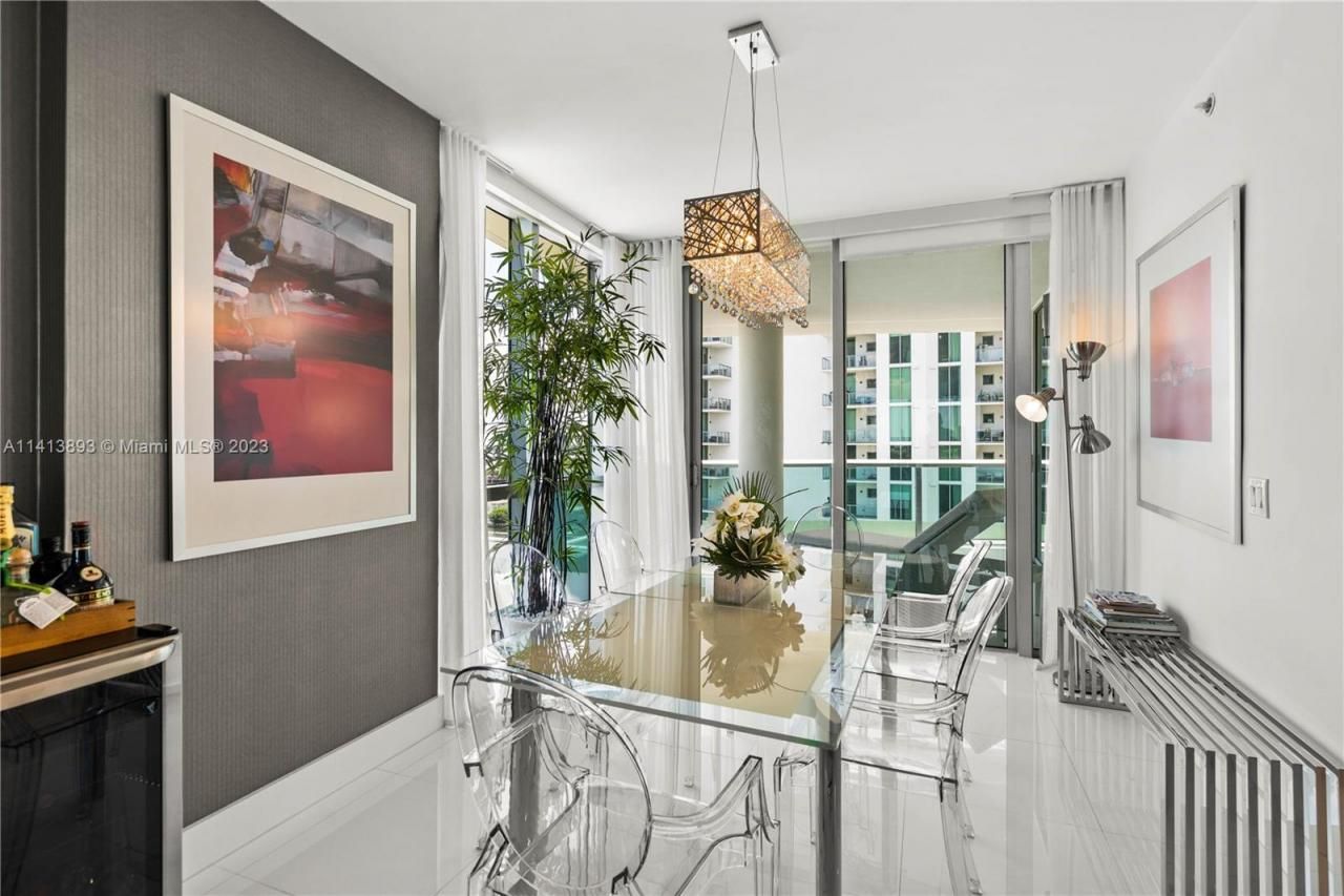 7935 East Dr, Unit 1204, North Bay Village, FL 33141 Photo