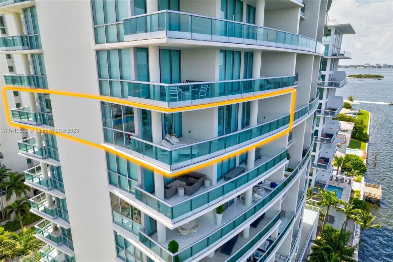 7935 East Dr, Unit 1204, North Bay Village, FL 33141 Photo