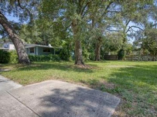 000 NEWTON AVENUE S, ST PETERSBURG, FL 33701