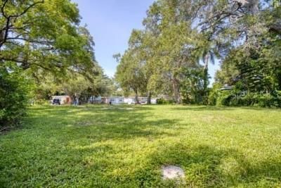 000 Newton Avenue S, Saint Petersburg, FL 33701 Photo