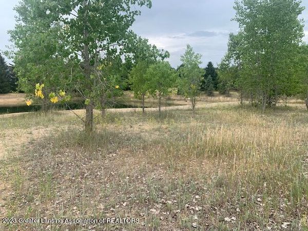 2843 Trillium Creek Way, St. Johns, MI 48879