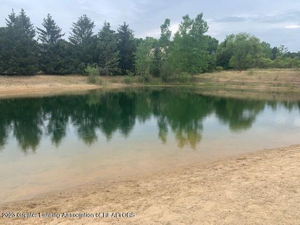 2875 Trillium Creek Way, St. Johns, MI 48879