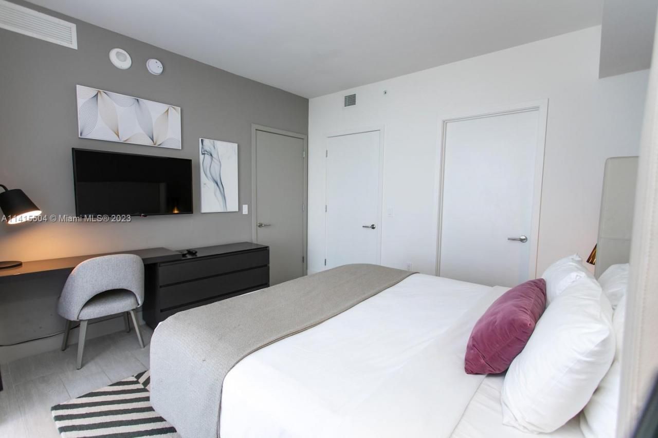 4010 S Ocean Dr, Unit 1201, Hollywood, FL 33019 Photo