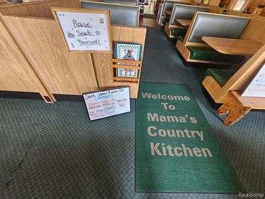 884 S STATE Street, Au Sable Twp, MI 48750