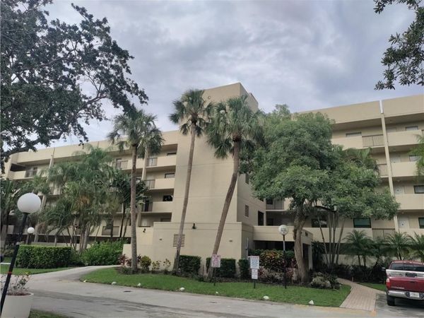 3050 NW 42nd Avenue, Unit C-103, Coconut Creek, FL 33066