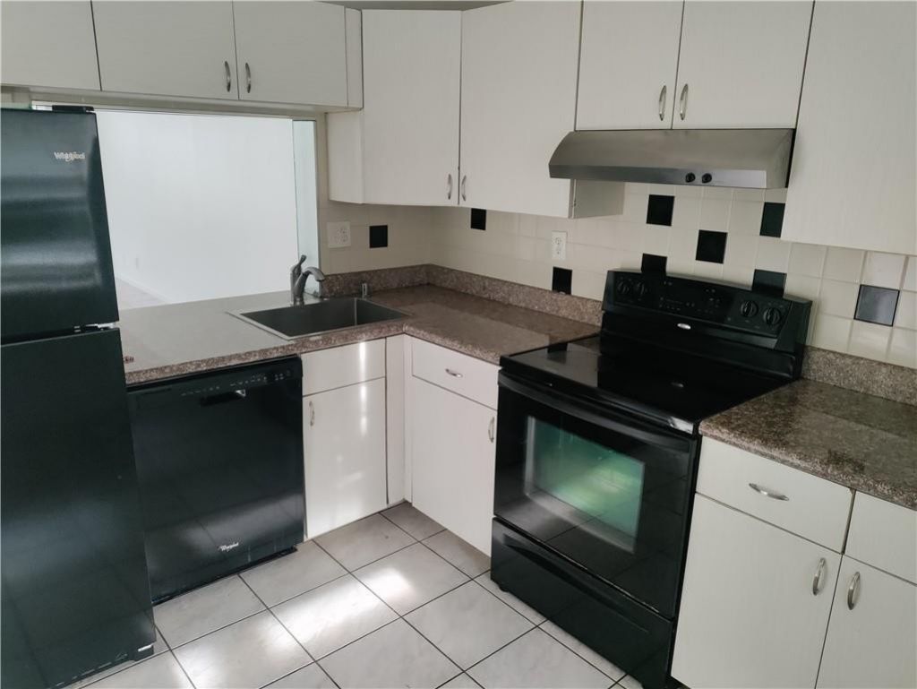 3050 NW 42nd Avenue, Unit C-103, Coconut Creek, FL 33066 Photo