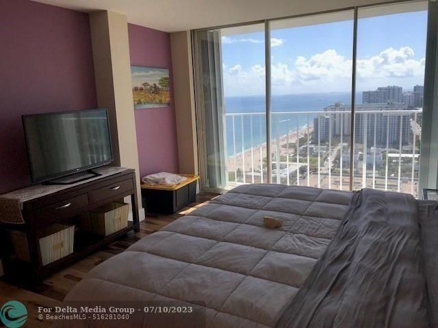 111 Briny Avenue, Unit PH18, Pompano Beach, FL 33062 Photo