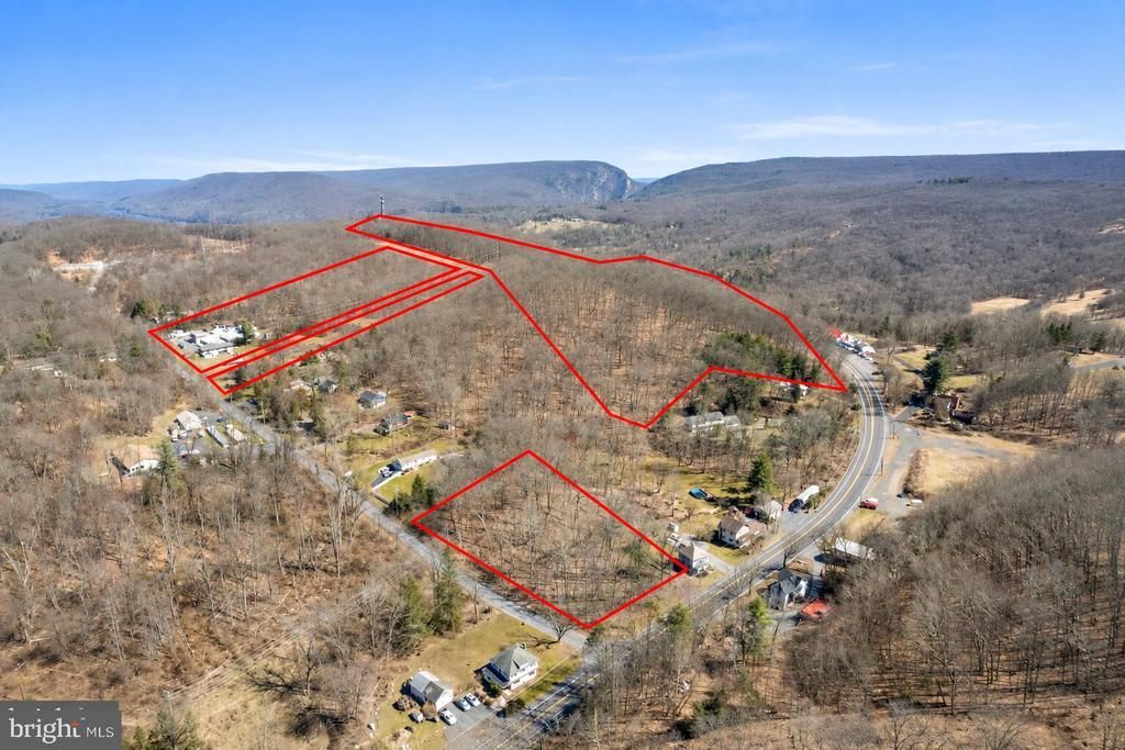 3154 GODFREY RIDGE DRIVE, STROUDSBURG, PA 18360