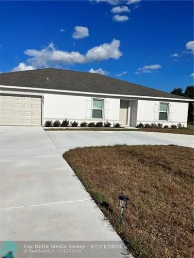 4067 SW Port Saint Lucie Blvd, Port Saint Lucie, FL 34953 Photo