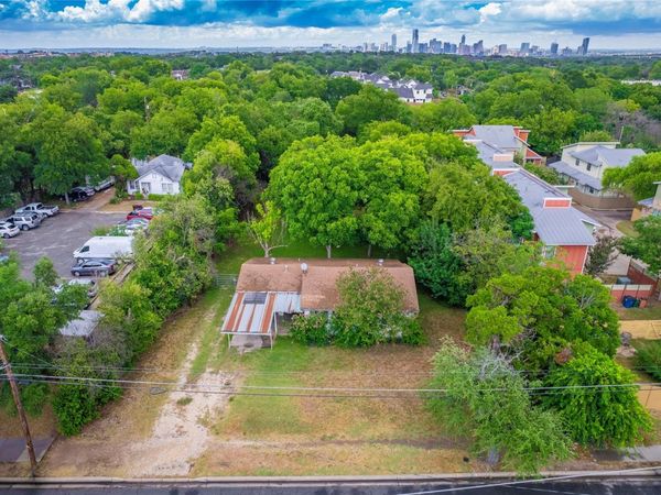 1806 Fortview RD, Austin, TX 78704