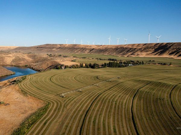 14400 E. Shoestring Rd., Bliss, ID 83314