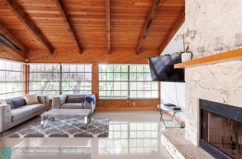 11450 SW 17th Street, Davie, FL 33325 Photo