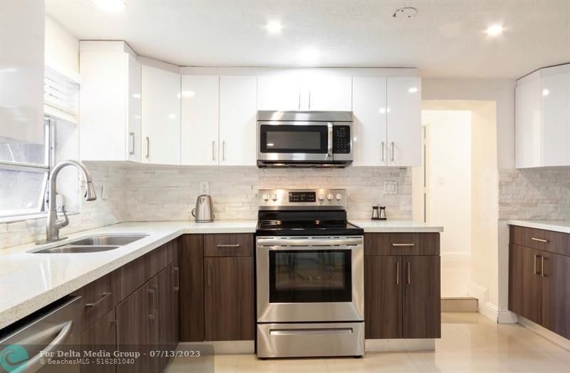 11450 SW 17th Street, Davie, FL 33325 Photo