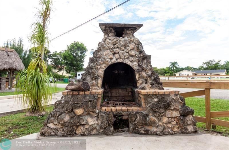 11450 SW 17th Street, Davie, FL 33325 Photo