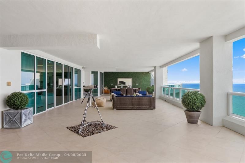 101 S Fort Lauderdale Beach Boulevard, Unit 2703, Fort Lauderdale, FL 33316 Photo