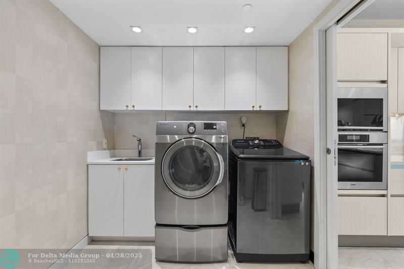 101 S Fort Lauderdale Beach Boulevard, Unit 2703, Fort Lauderdale, FL 33316 Photo