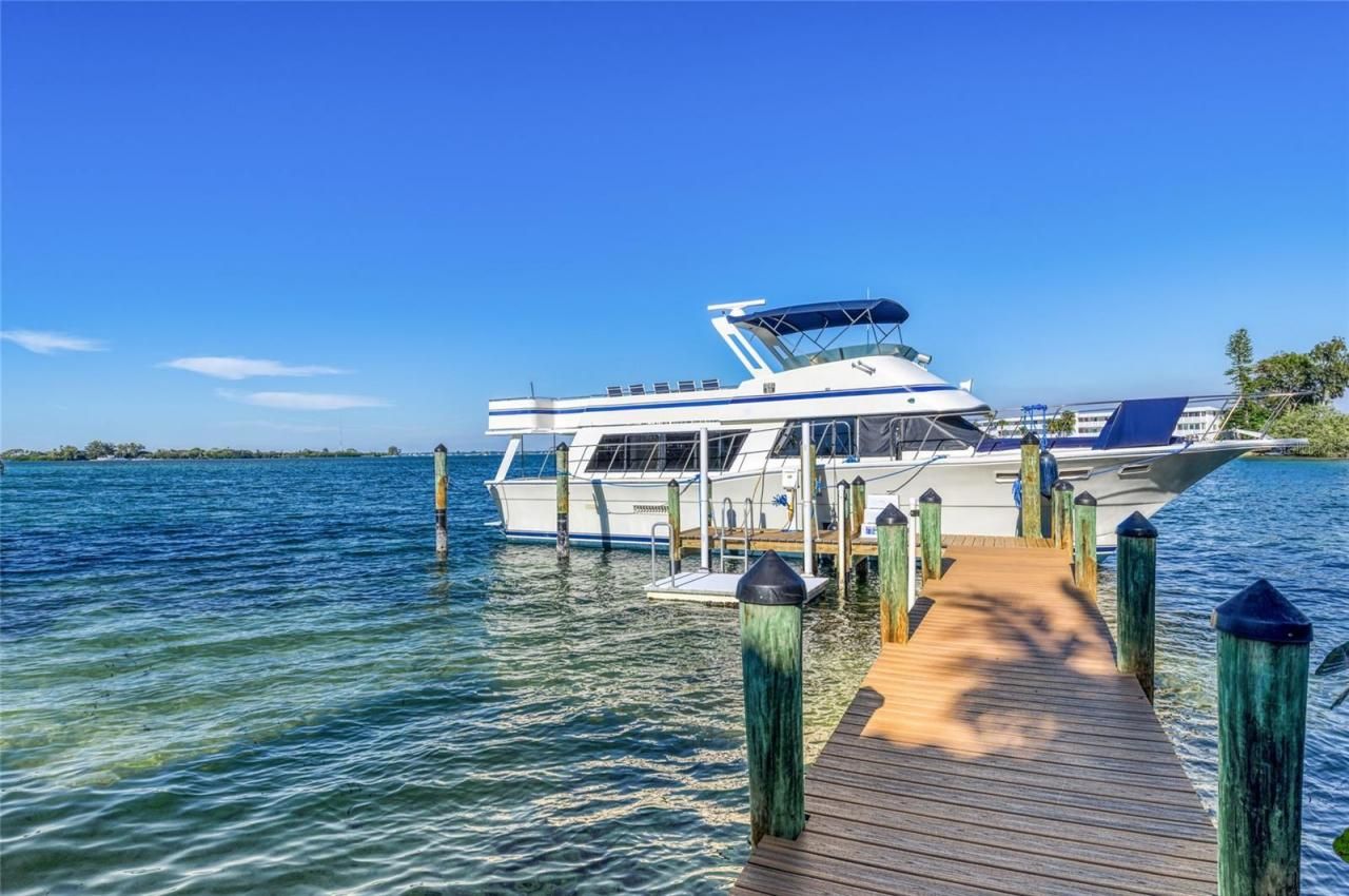 14 N Washington Drive, Sarasota, FL 34236 Photo