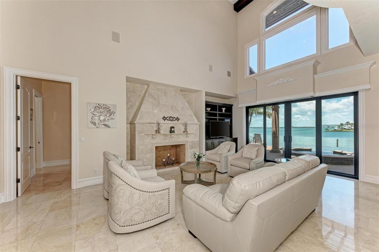 14 N Washington Drive, Sarasota, FL 34236 Photo