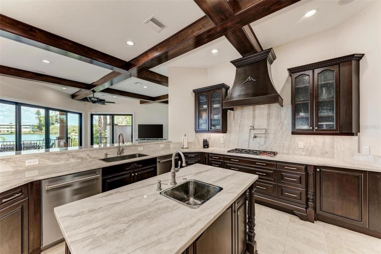 14 N Washington Drive, Sarasota, FL 34236 Photo