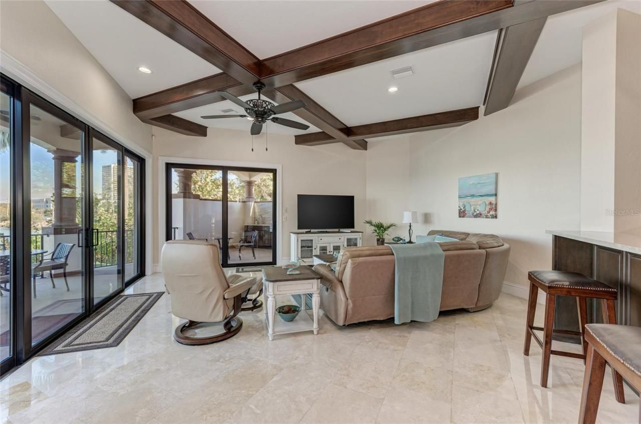 14 N Washington Drive, Sarasota, FL 34236 Photo