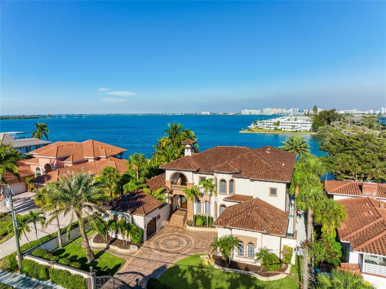 14 N Washington Drive, Sarasota, FL 34236 Photo