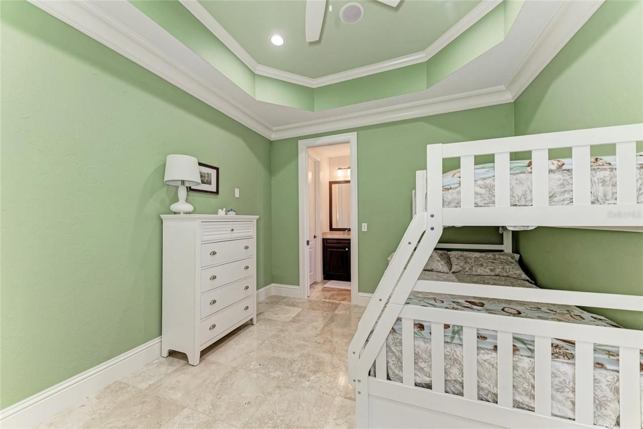 14 N Washington Drive, Sarasota, FL 34236 Photo