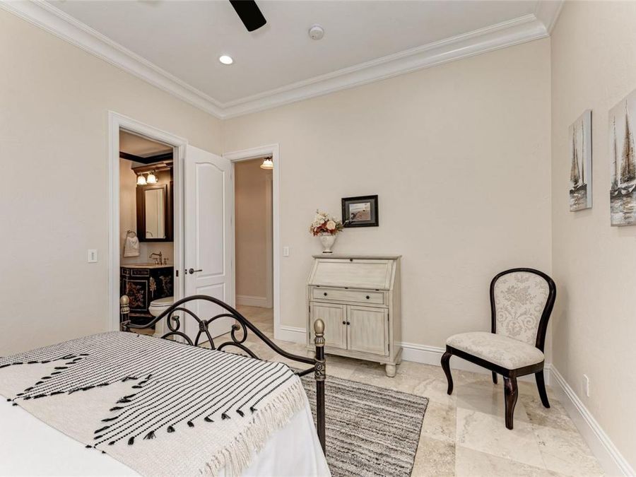 Property Image 58