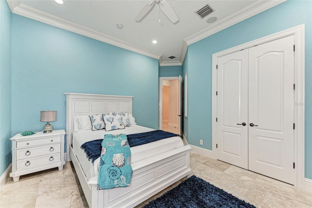 14 N Washington Drive, Sarasota, FL 34236 Photo