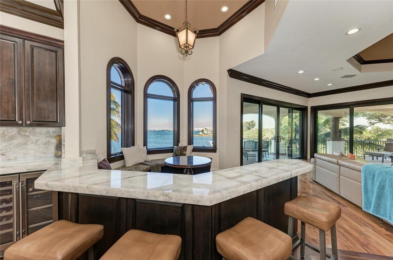 14 N Washington Drive, Sarasota, FL 34236 Photo