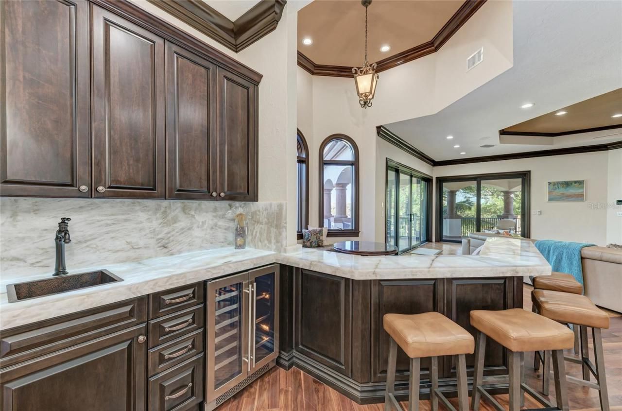 14 N Washington Drive, Sarasota, FL 34236 Photo