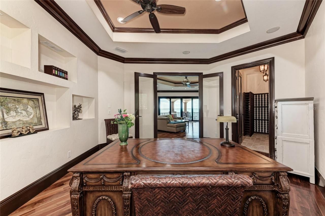 14 N Washington Drive, Sarasota, FL 34236 Photo