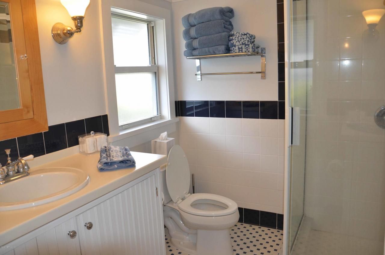 704 Ocean Front, Neptune Beach, FL 32266 Photo