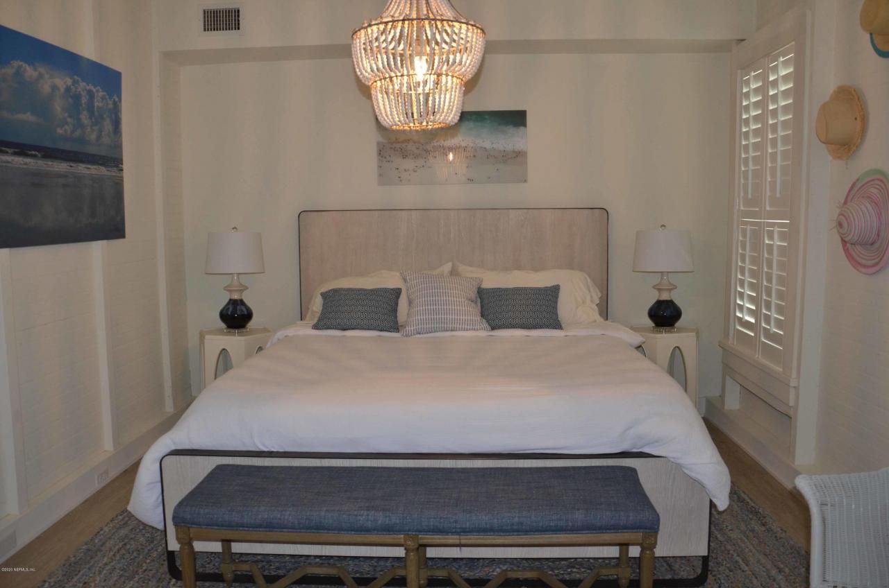 704 Ocean Front, Neptune Beach, FL 32266 Photo