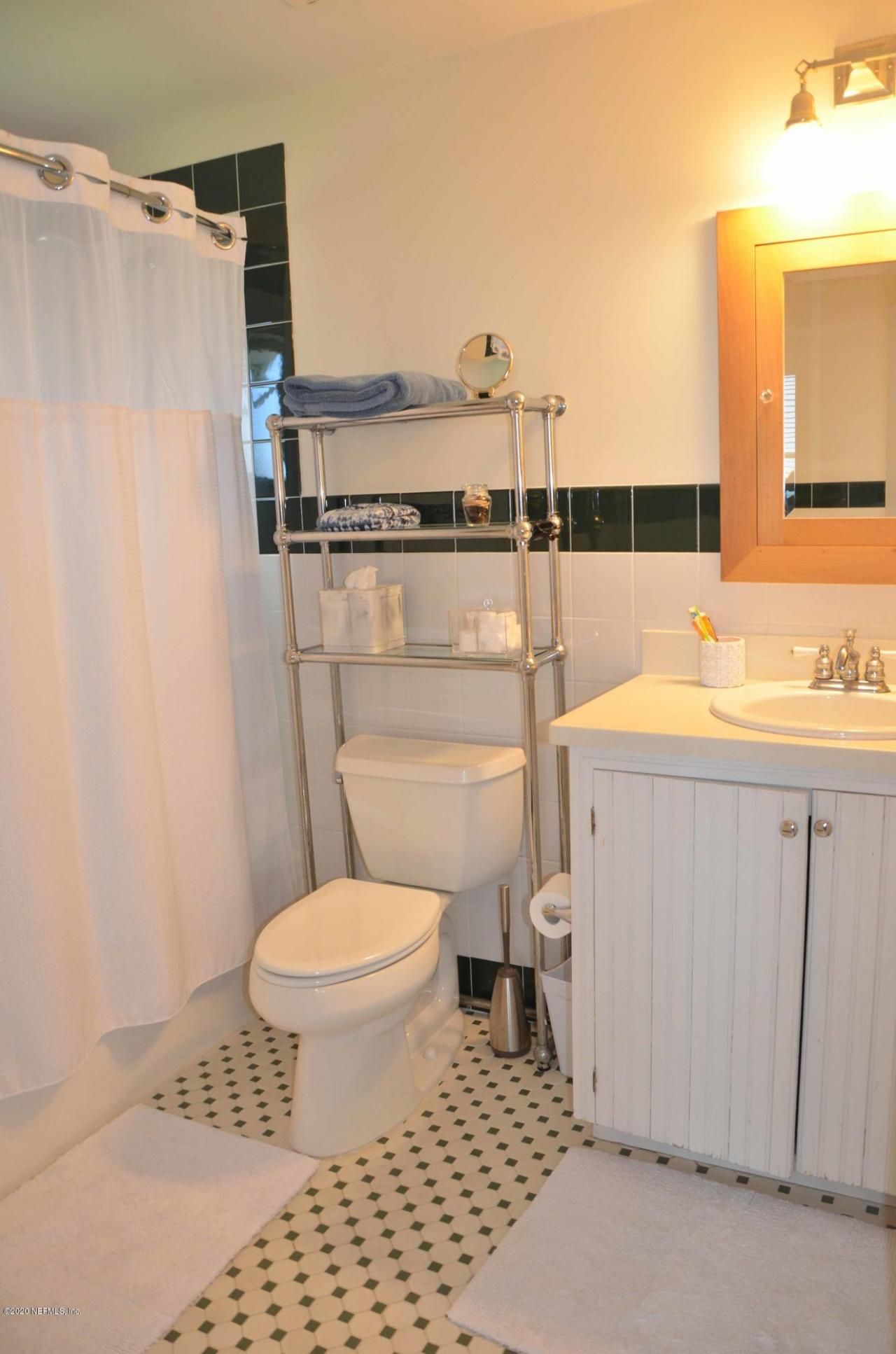 704 Ocean Front, Neptune Beach, FL 32266 Photo