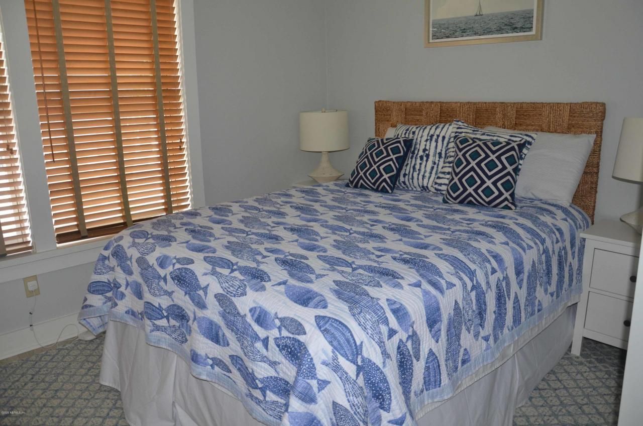 704 Ocean Front, Neptune Beach, FL 32266 Photo