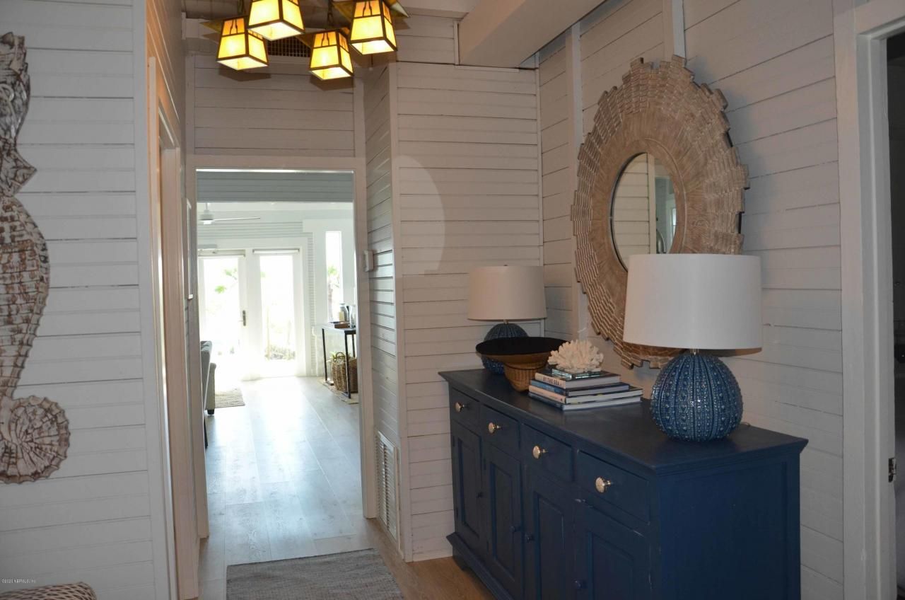 704 Ocean Front, Neptune Beach, FL 32266 Photo