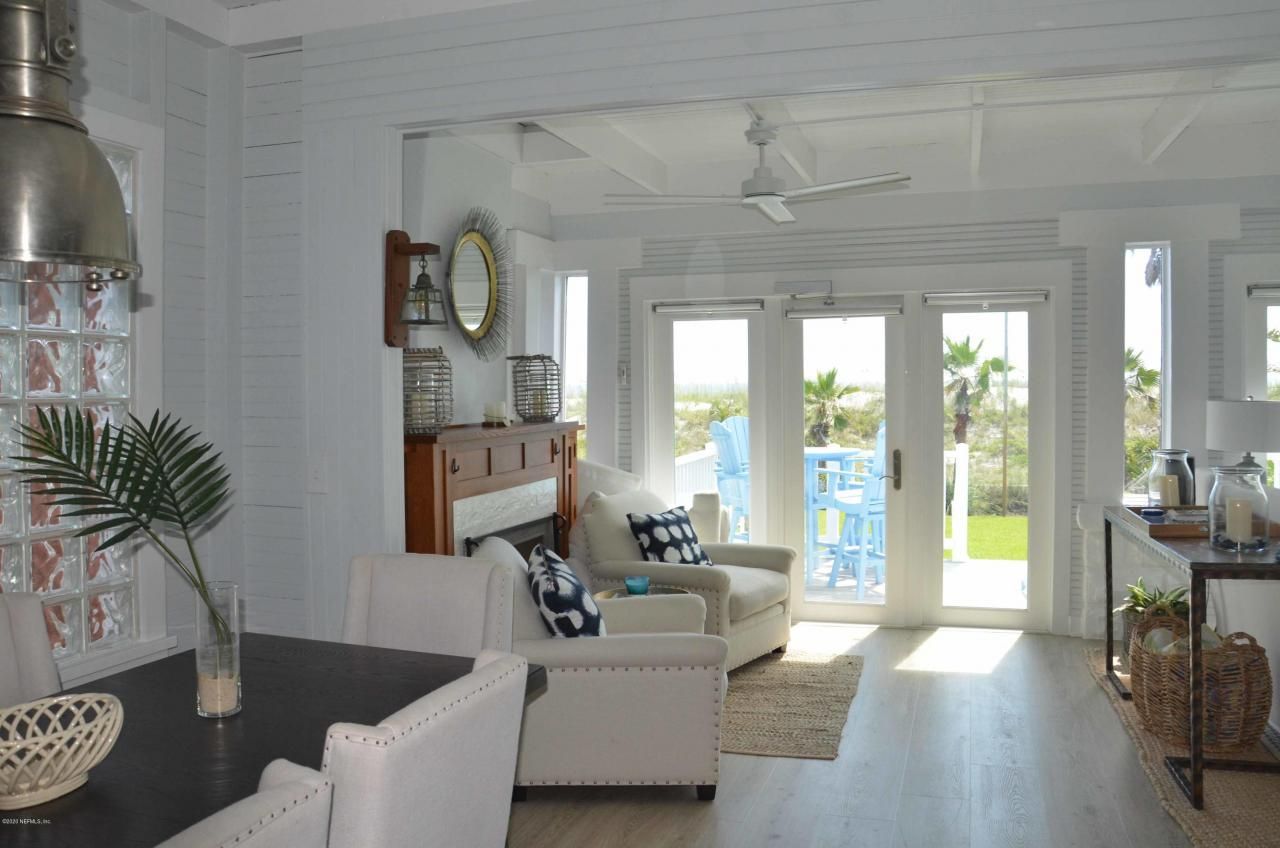 704 Ocean Front, Neptune Beach, FL 32266 Photo