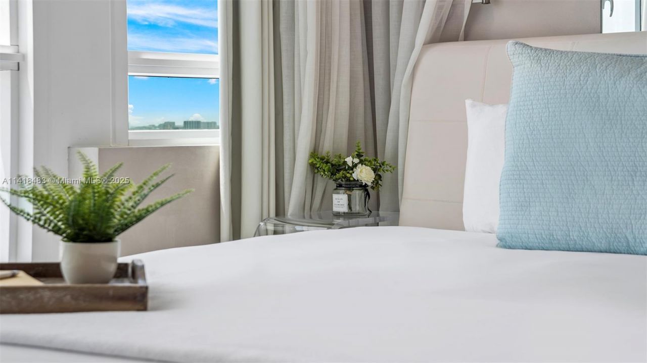 101 20th St, Unit 2102, Miami Beach, FL 33139 Photo