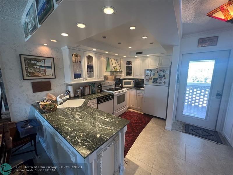 2731 NE 14th Street Causeway, Unit 412, Pompano Beach, FL 33062 Photo