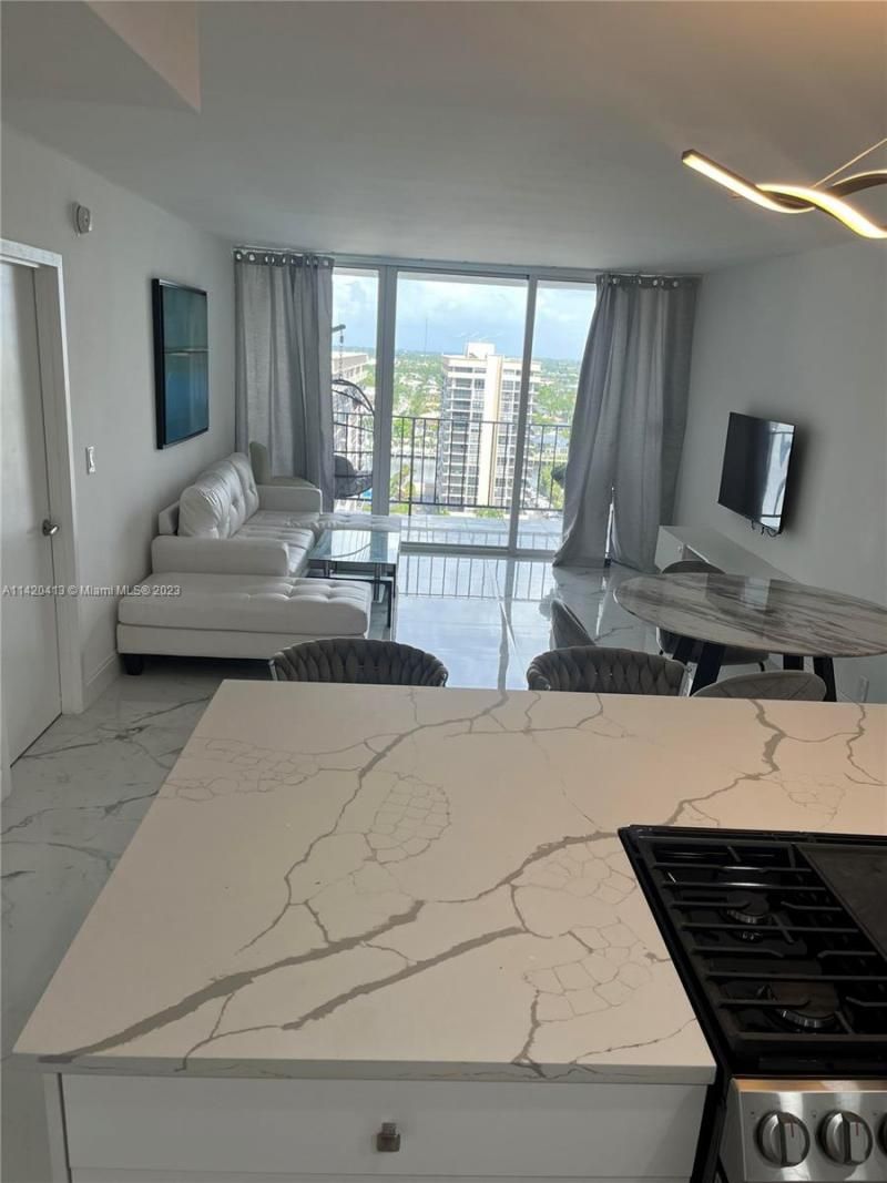 2030 S Ocean Dr, Unit 1602, Hallandale Beach, FL 33009 Photo