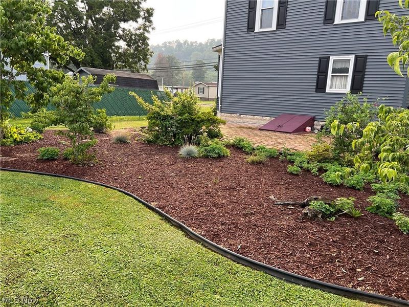 911 Grandview Avenue, New Matamoras, OH 45767 Photo 6