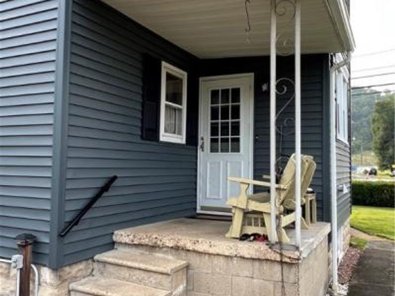 911 Grandview Avenue, New Matamoras, OH 45767 Photo 8