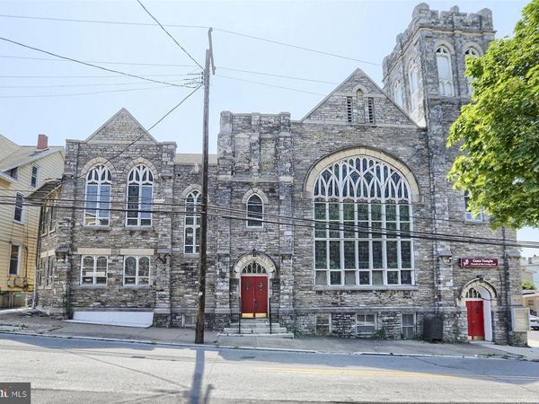 300 PINE STREET, STEELTON, PA 17113