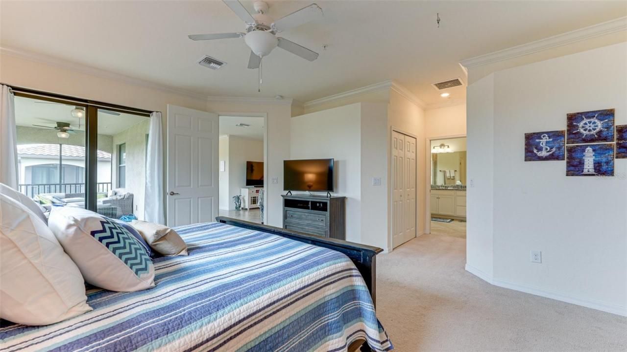 5805 Wake Forest Run, Unit 103, Lakewood Ranch, FL 34211 Photo