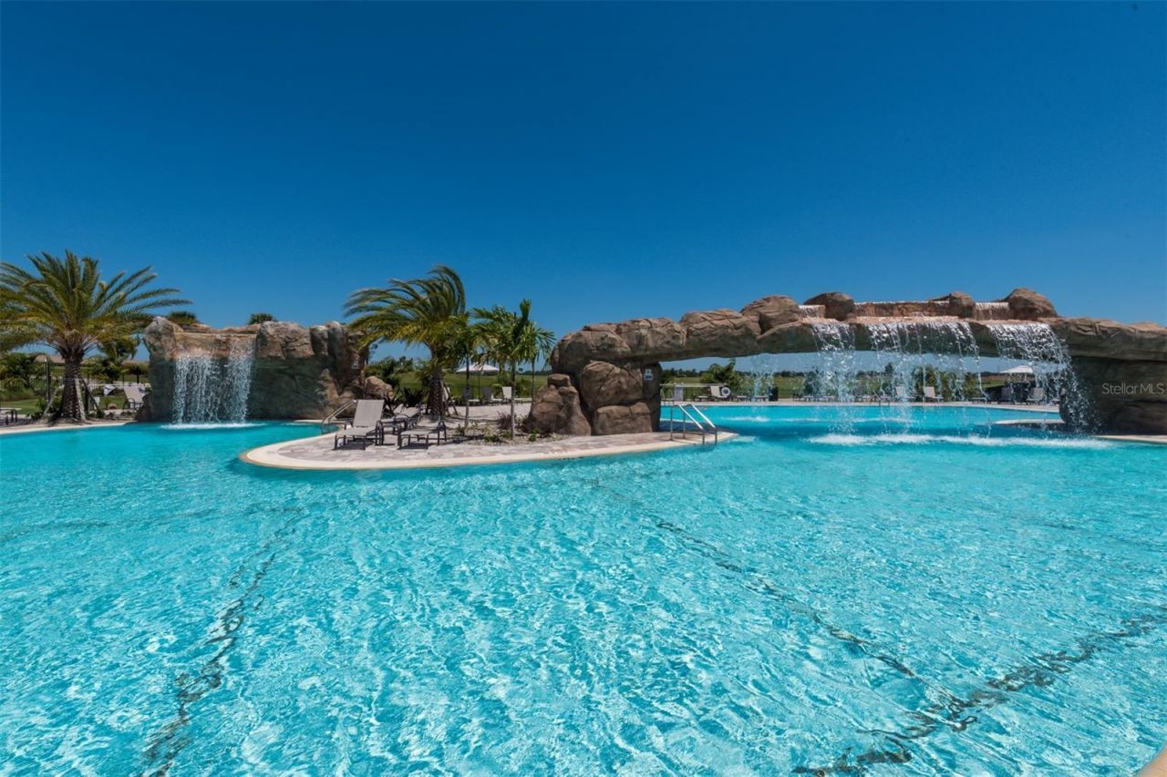 5805 Wake Forest Run, Unit 103, Lakewood Ranch, FL 34211 Photo
