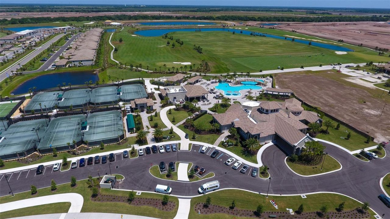 5805 Wake Forest Run, Unit 103, Lakewood Ranch, FL 34211 Photo