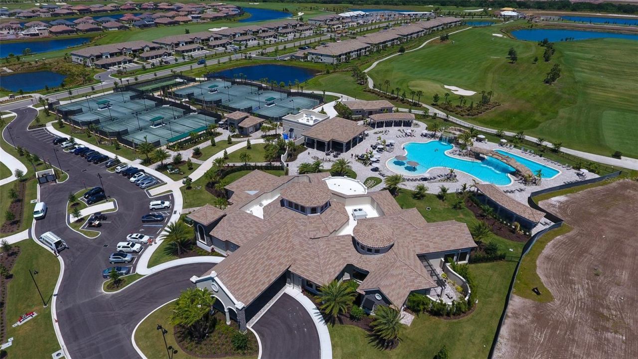 5805 Wake Forest Run, Unit 103, Lakewood Ranch, FL 34211 Photo