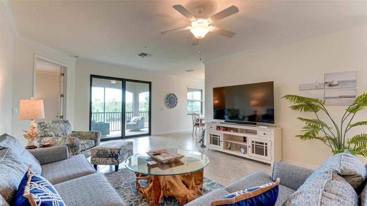 5805 Wake Forest Run, Unit 103, Lakewood Ranch, FL 34211 Photo