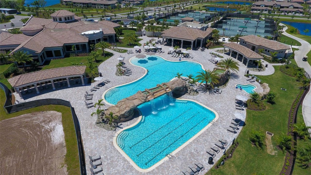 5805 Wake Forest Run, Unit 103, Lakewood Ranch, FL 34211 Photo