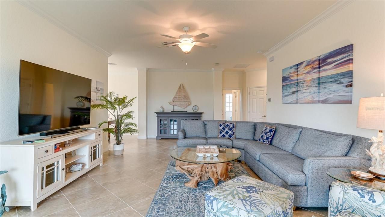 5805 Wake Forest Run, Unit 103, Lakewood Ranch, FL 34211 Photo